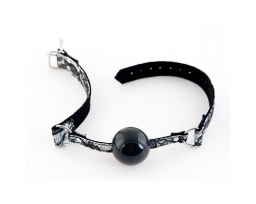 Кляп силиконовый на кружевном ремешке TOYFA Marcus серебристый, 60 см